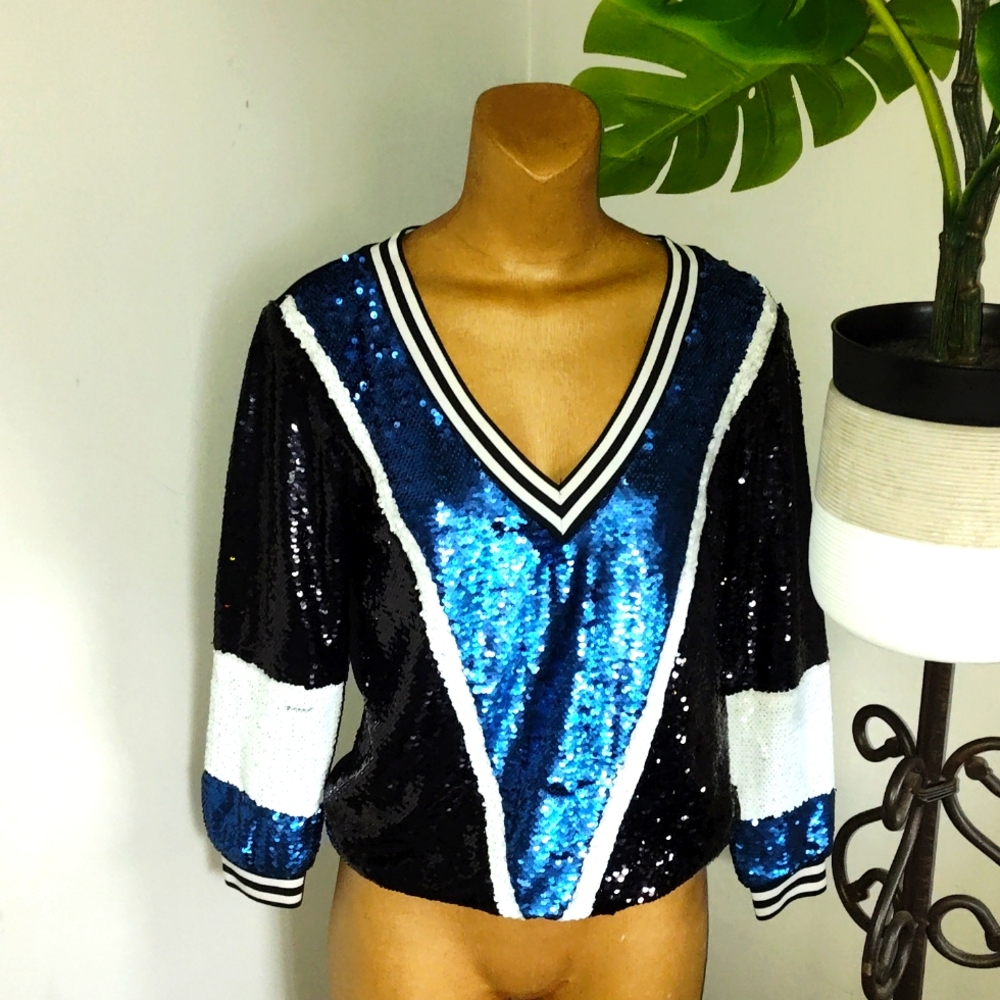 SPORTY SEQUINS SWEETHEART